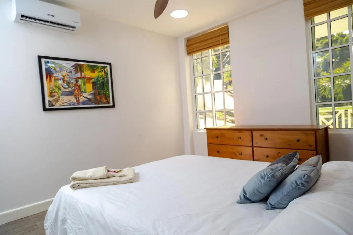 Sea And Summit Suite #2 Roseau