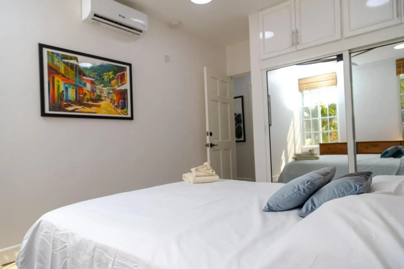 Sea And Summit Suite #2 Roseau Apartment